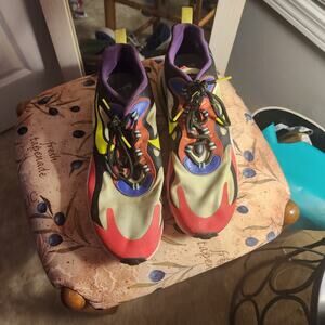 Size 11.5 - Nike Air Max 270 React Parachute